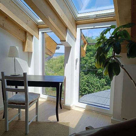 Apartment Unterm Dach Mit Kleinem Seeblick Münsing Exterior foto